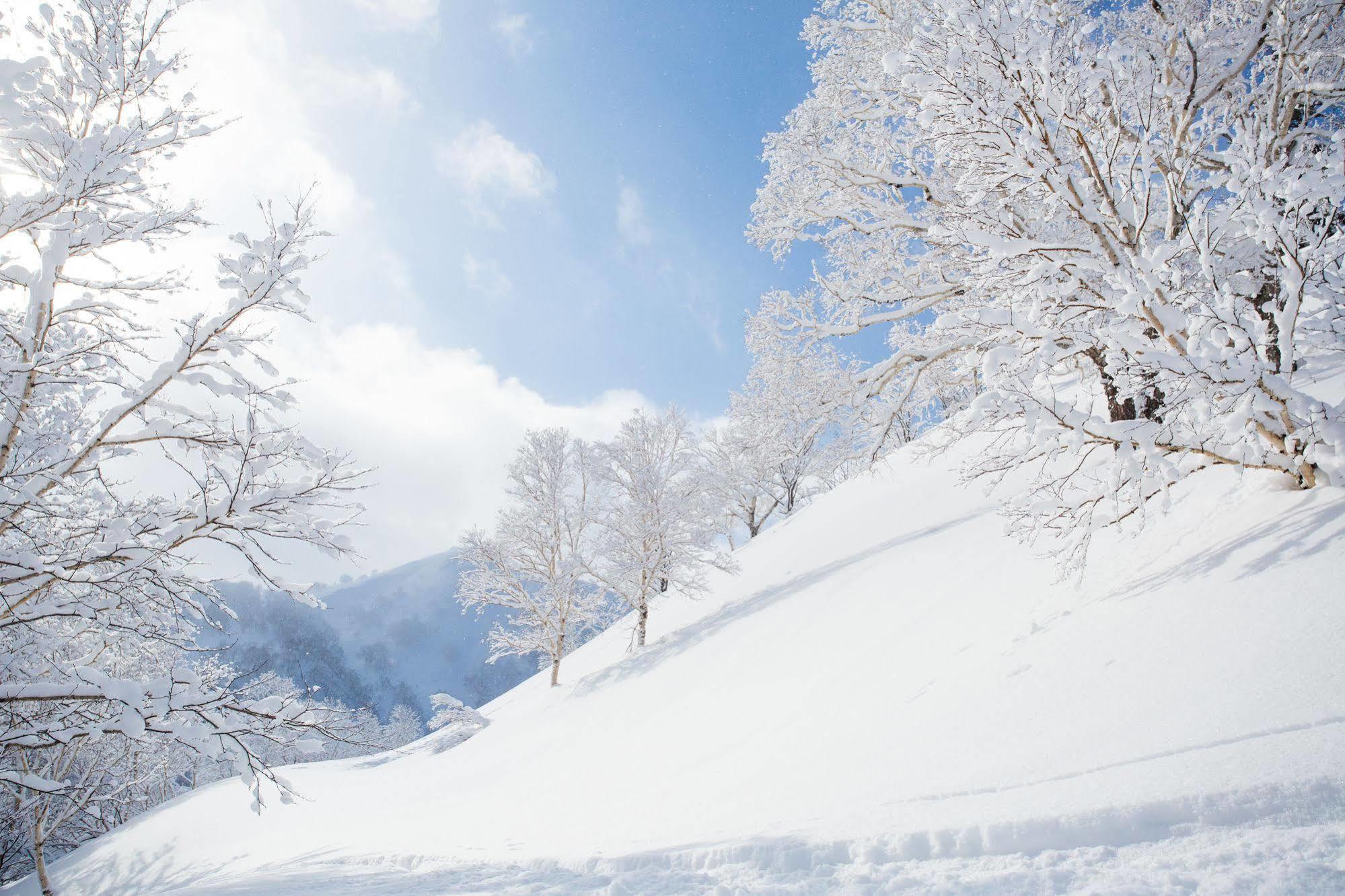 Moorea Lodge Niseko Hirafu Exterior photo