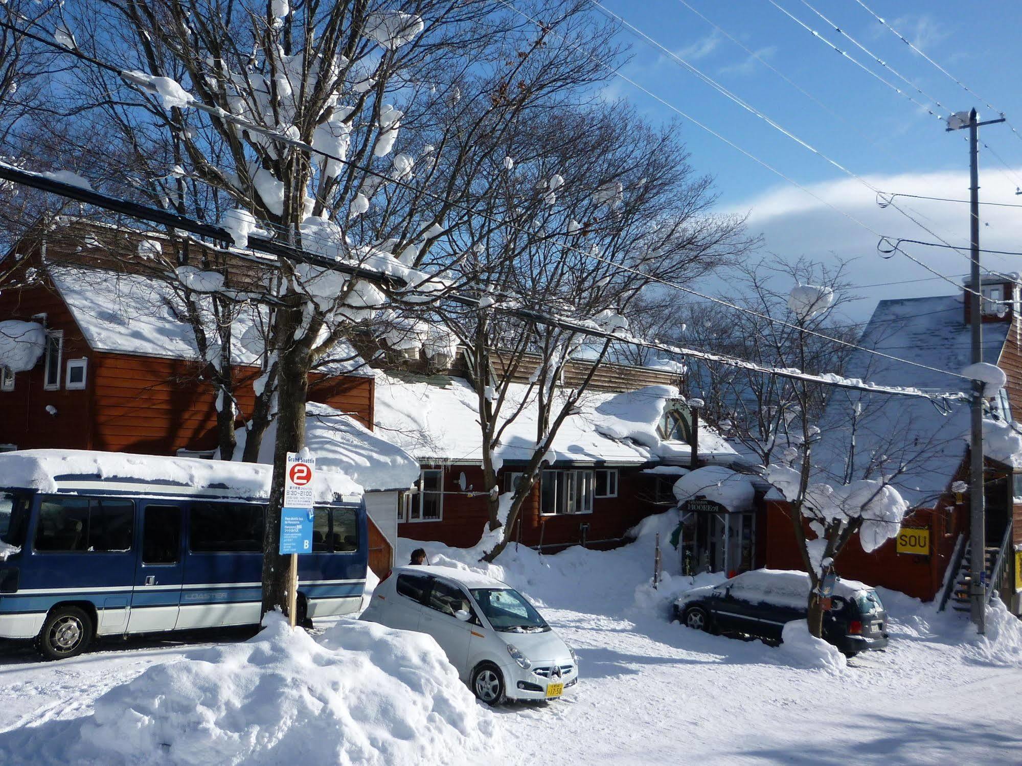 Moorea Lodge Niseko Hirafu Exterior photo